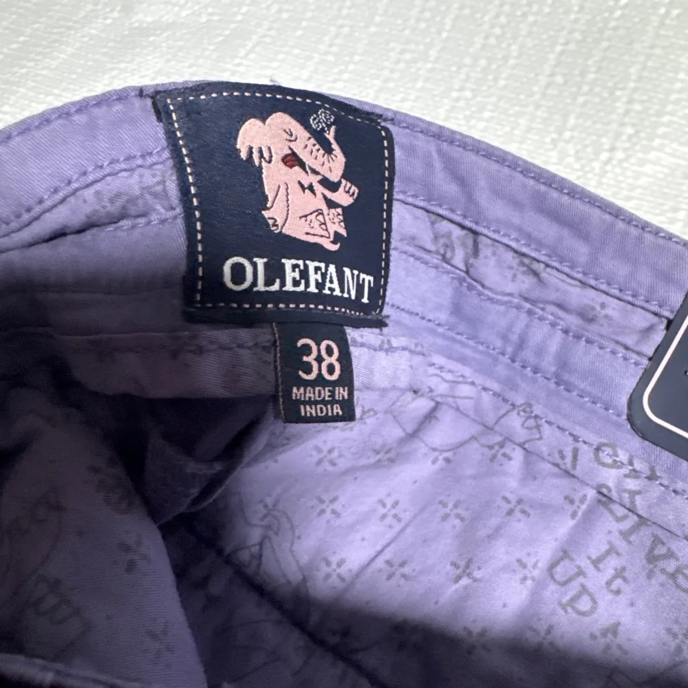 Men's OLEFANT Flat Front Shorts Waist 38 Purple